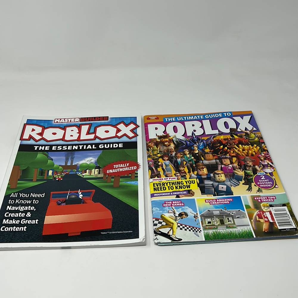 2 Roblox Magazines - Picture 4 of 5